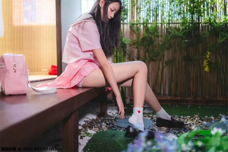 喵糖映画之日系粉色jk，日本美少女的甜美清新风格-ACGAI艺图