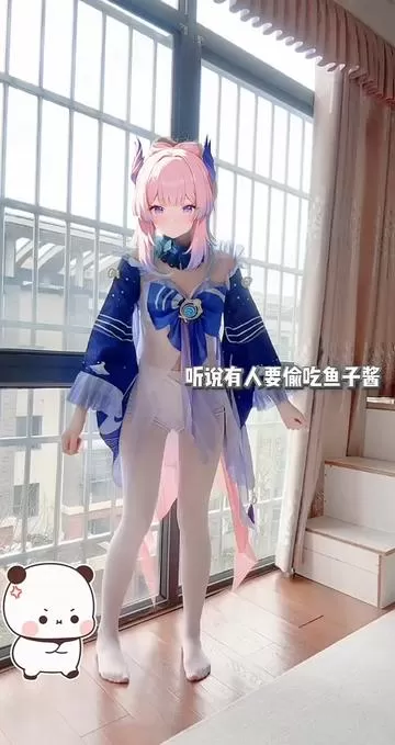 ZinieQ cos《更衣人偶坠入爱河》，喜多川海梦惊艳亮相-ACGAI艺图