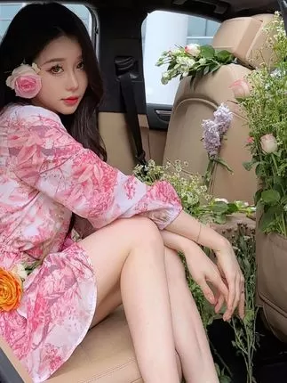 Sia不吃鱼微密资源，网红魅力独特展示-ACGAI艺图