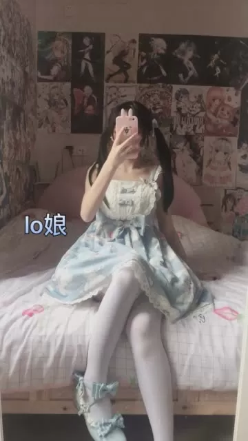 Nyako 喵子_碧蓝航线·路易九世旗袍 cos，东方韵味与现代时尚的完美结合-ACGAI艺图