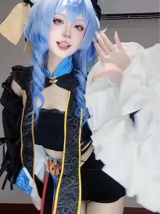 萌妹子Nyako喵子 碧藍航線鎮海 COS图集，镇海cos写真全集-ACGAI艺图