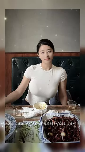 张贺玉的蝴蝶纹身揭秘，网红张老师的神秘标志全解析-ACGAI艺图