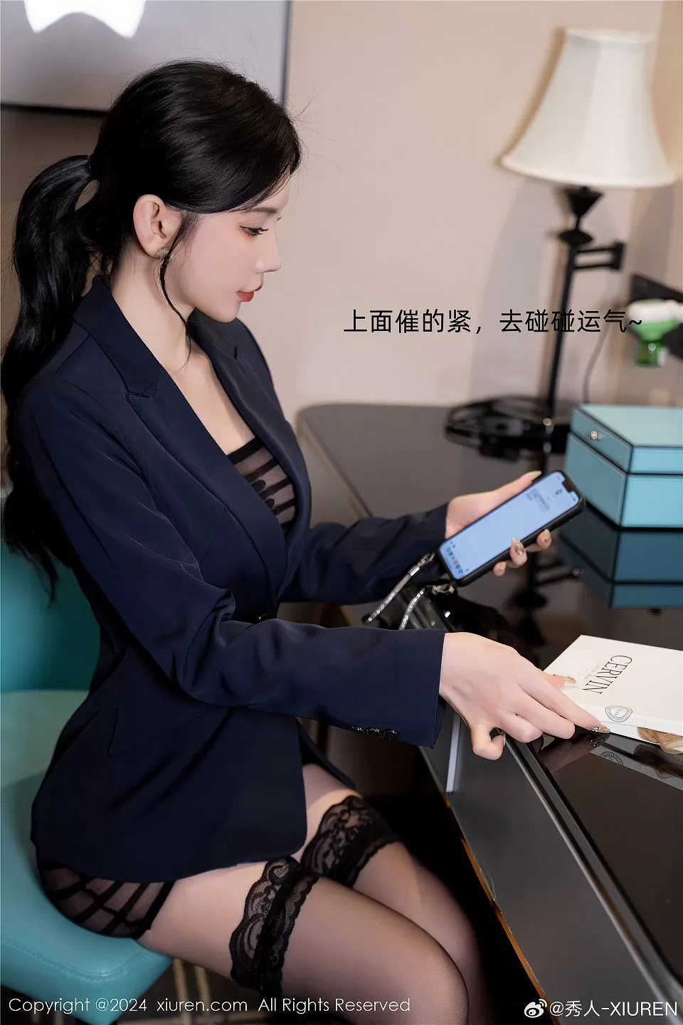 健身博主 周于希Sally，住酒店一天的健身服写真-ACGAI艺图