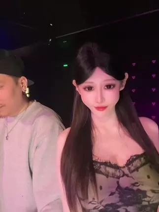 无欲无求的推土君真名写真女神揭秘-ACGAI艺图