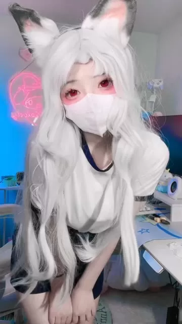 G44不会受伤cosplay镜月手办娇小可爱的二次元尤物，[蔚蓝档案]G44不会受伤cos飞鸟马时性感与可爱的魅力共舞-ACGAI艺图