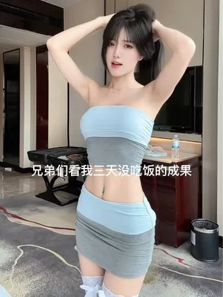 梅美超甜的穿搭魅力，微密圈嘉宾的独特风采-ACGAI艺图