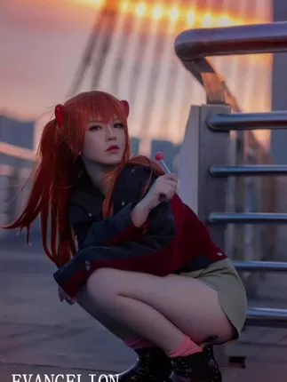 半半子cos《碧蓝航线》怨仇修道女，怨仇修道女cos高清图集-ACGAI艺图