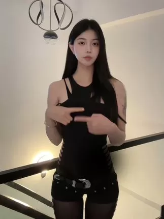 抖音甜蜜网红鱼神微密圈，免费图片合集究竟好看吗？-ACGAI艺图