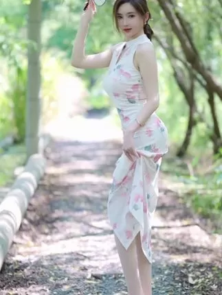 快手詹詹(詹妮)微密圈写真合集资源打包下载高清美图免费放送，立即下载詹妮珍藏版写真全集-ACGAI艺图