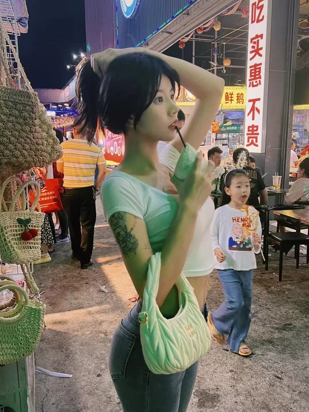 抖音鱼神微密图片资源，高清画质完美呈现！-ACGAI艺图