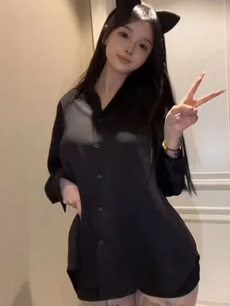 卡通百科老王微密圈图片及视频免费分享，不容错过的资源集合-ACGAI艺图